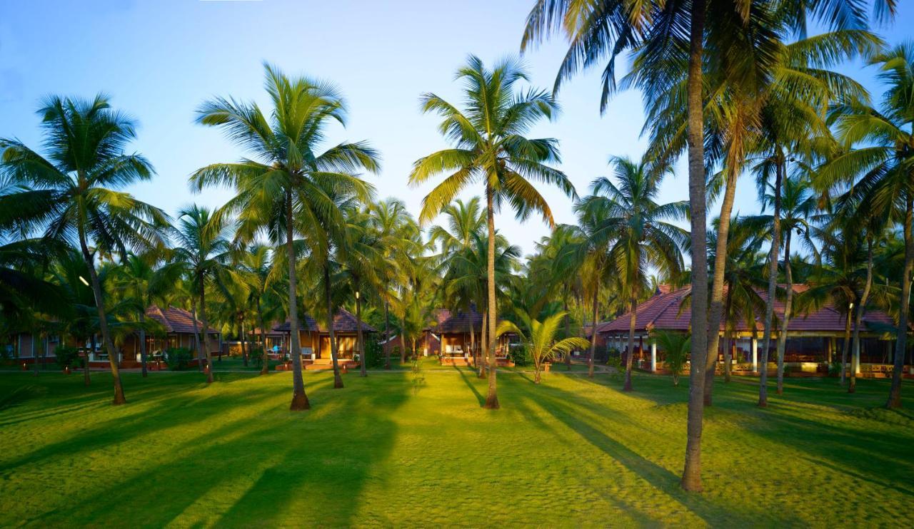 Thrissur The Nattika Beach Resort מראה חיצוני תמונה