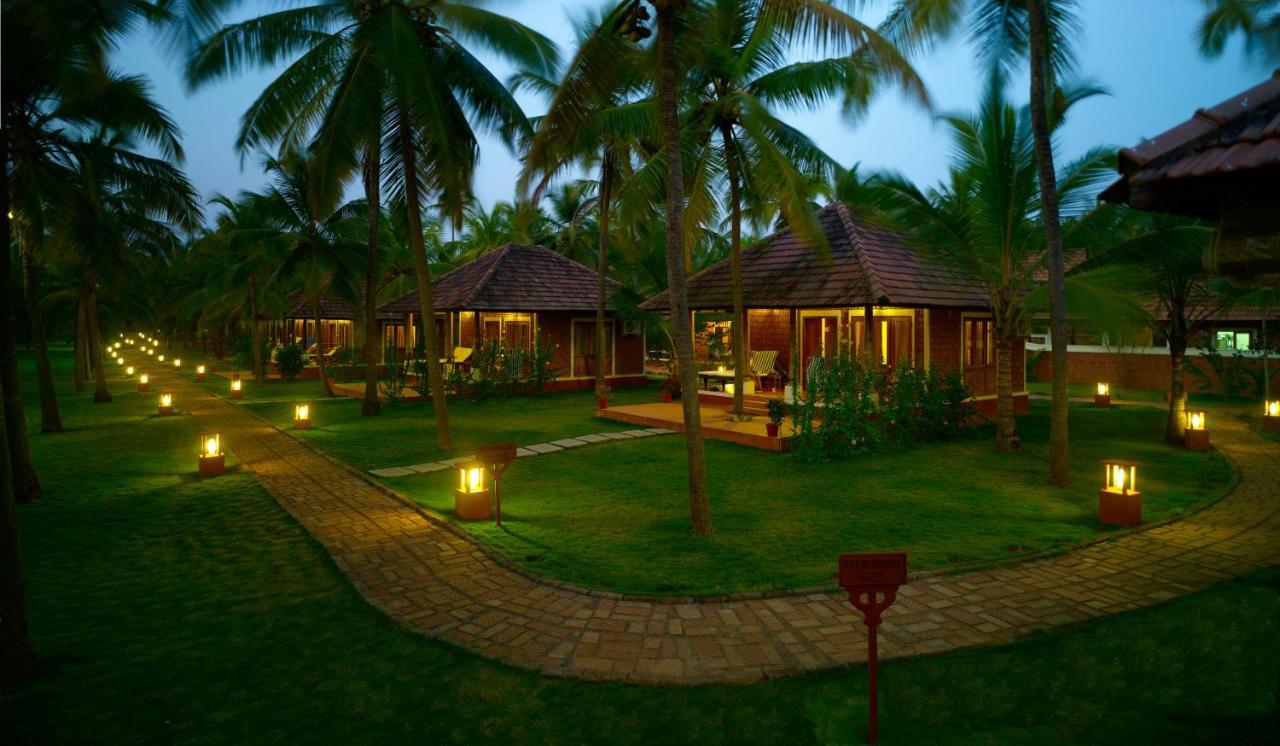 Thrissur The Nattika Beach Resort מראה חיצוני תמונה