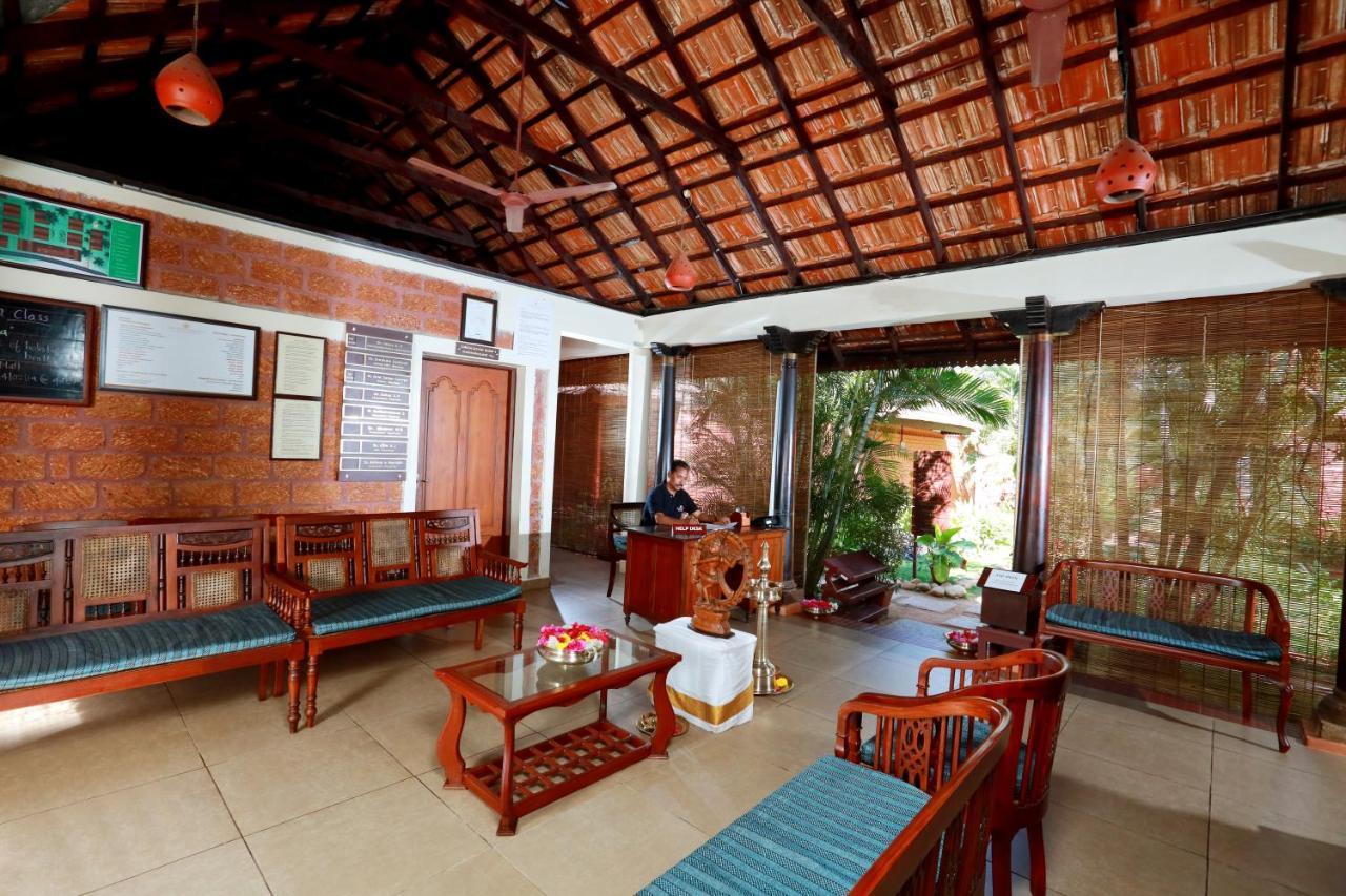 Thrissur The Nattika Beach Resort מראה חיצוני תמונה
