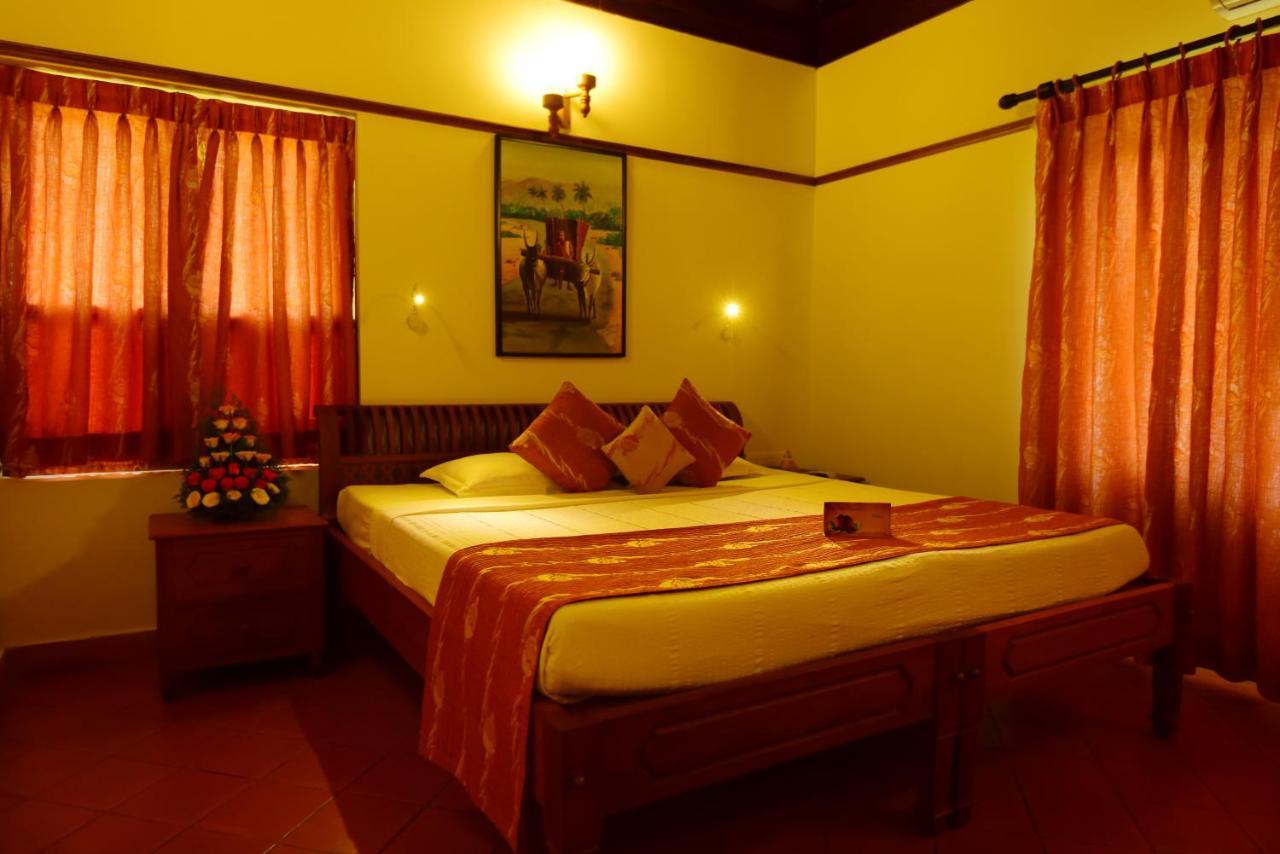 Thrissur The Nattika Beach Resort מראה חיצוני תמונה