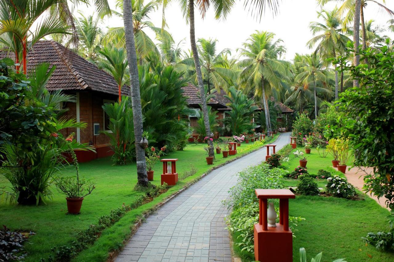 Thrissur The Nattika Beach Resort מראה חיצוני תמונה
